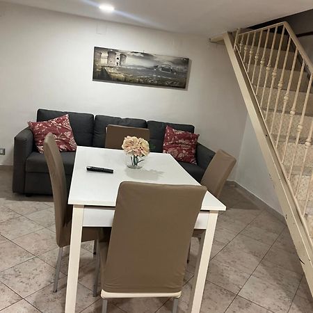 Love Home Неаполь Екстер'єр фото