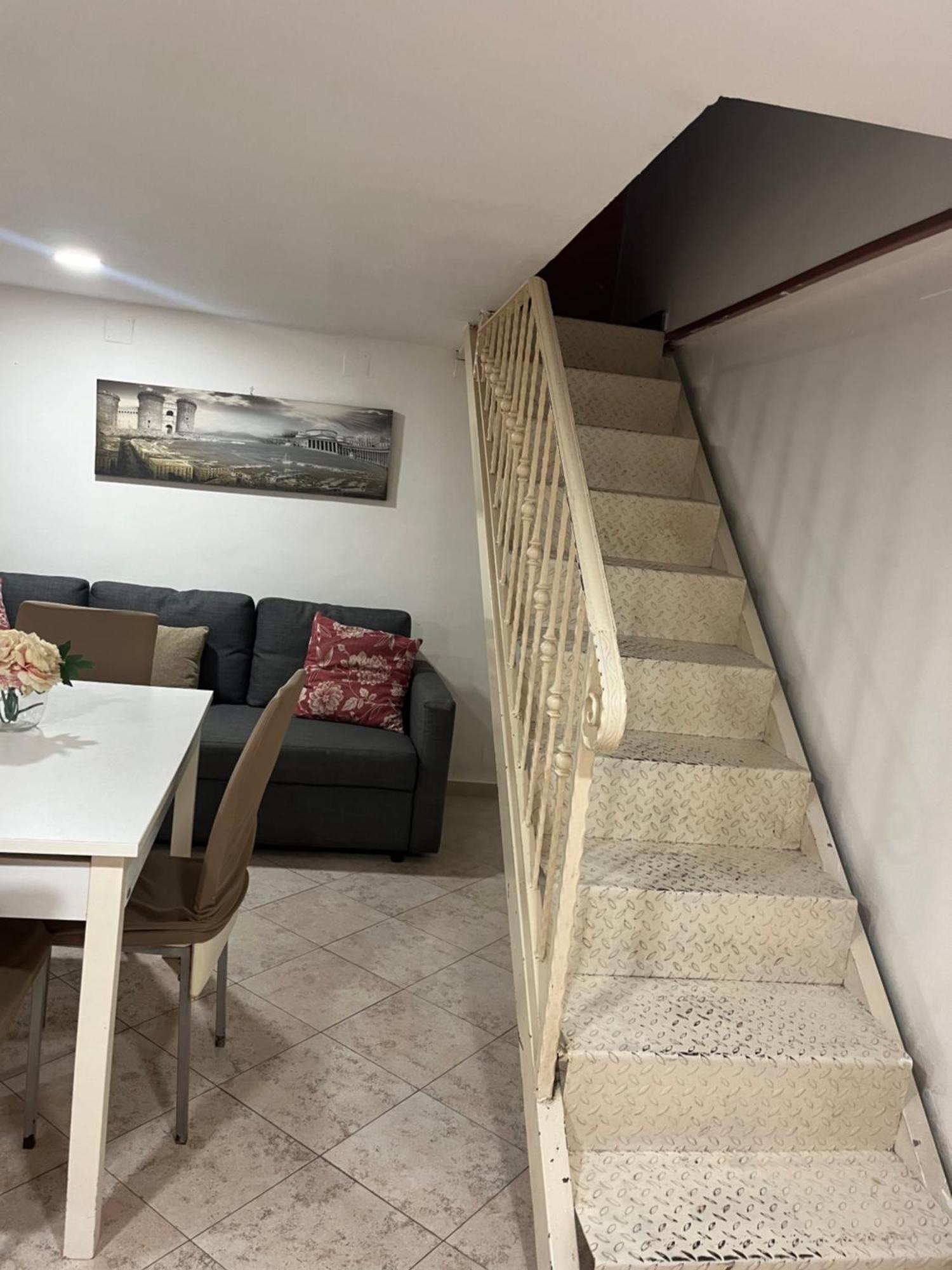 Love Home Неаполь Екстер'єр фото