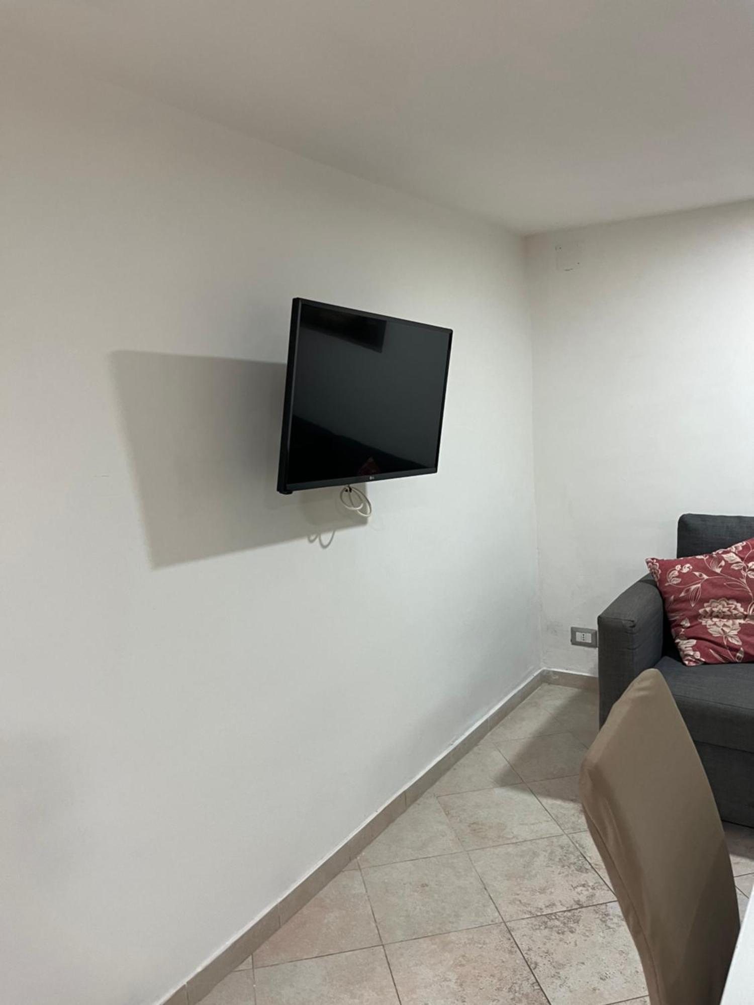 Love Home Неаполь Екстер'єр фото